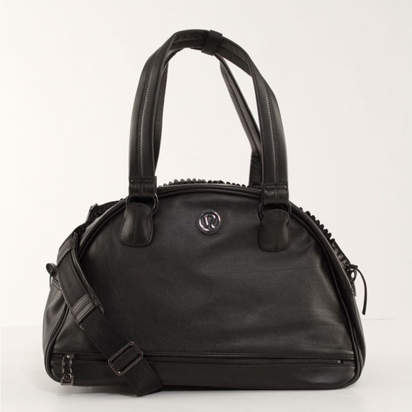 lululemon athletica Handbags - Lululemon Still Groovy Bag